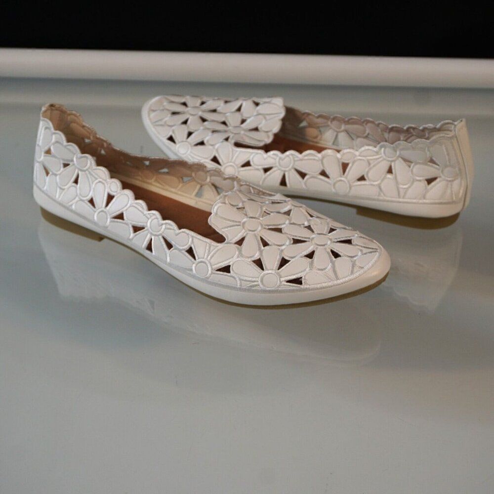 HEAWISH Womens Daisy Flower Ballet Flats Slip On Shoes Sz 11 White - Picture 2 of 12